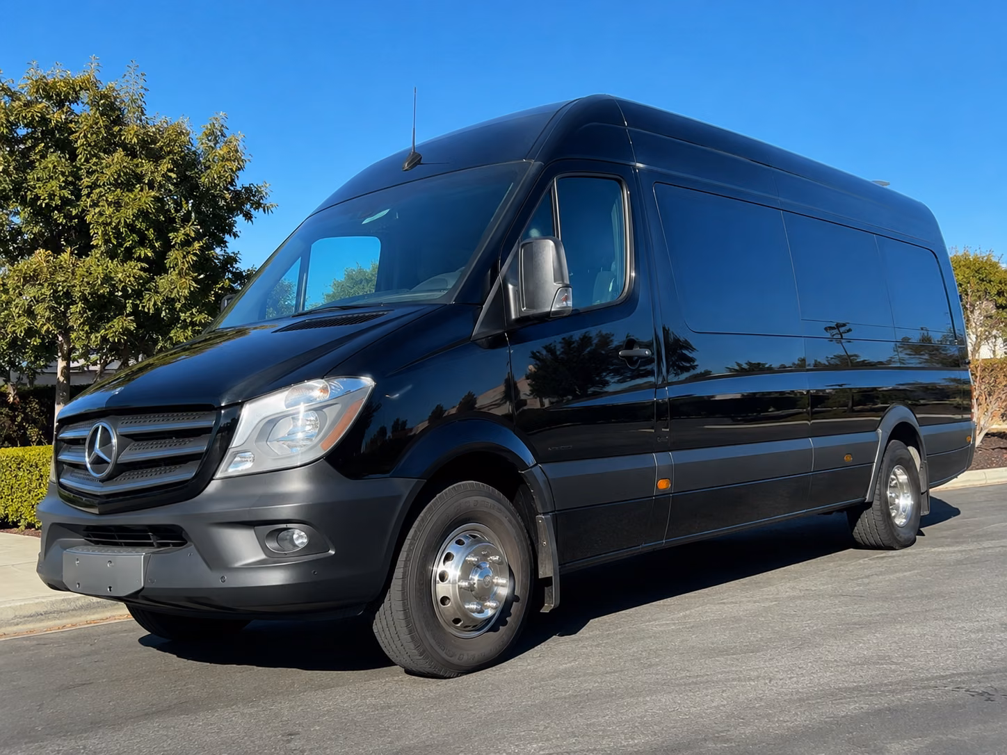 book group transportation for your next wine tour 4