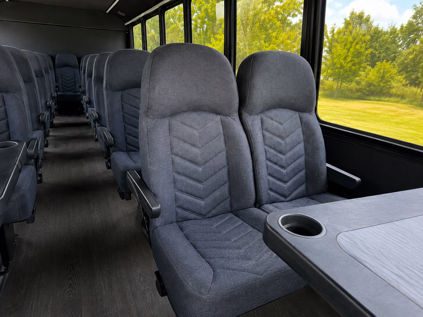 minibus rentals for new bedford and dartmouth prom groups