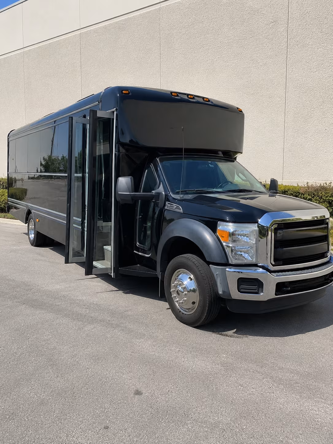 new bedford quinceanera sweet 16 party bus rental